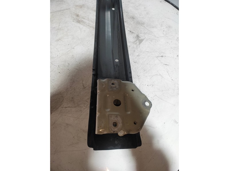 Recambio de refuerzo paragolpes trasero para toyota auris 1.4 turbodiesel cat referencia OEM IAM   