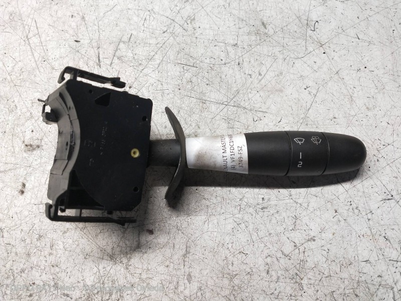 Recambio de mando limpia para renault master ii phase 2 caja cerrada 2.5 dci diesel cat referencia OEM IAM 8200199519  