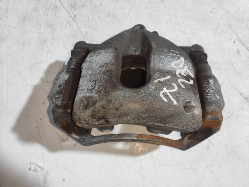 Recambio de pinza freno delantera izquierda para toyota auris 1.4 turbodiesel cat referencia OEM IAM   