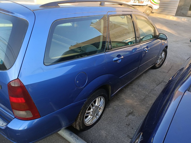 ford focus turnier (cak) del año 1999 ford focus turnier (cak) del año 1999