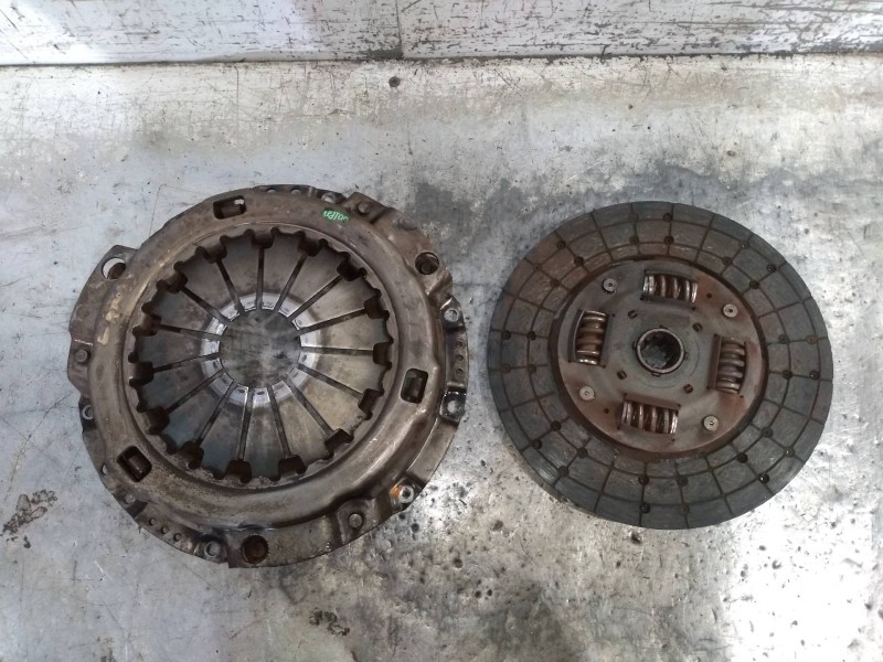 Recambio de kit embrague para toyota land cruiser (j7) 2.5 td referencia OEM IAM   