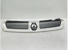 Recambio de rejilla delantera para renault master ii phase 2 caja cerrada 2.5 diesel referencia OEM IAM   