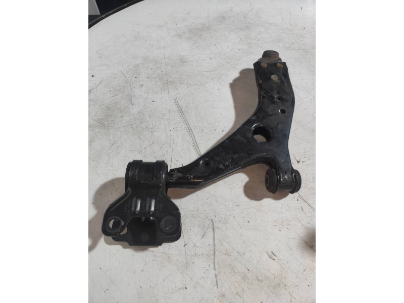 Recambio de brazo suspension inferior delantero derecho para ford transit connect 1.5 tdci cat referencia OEM IAM   