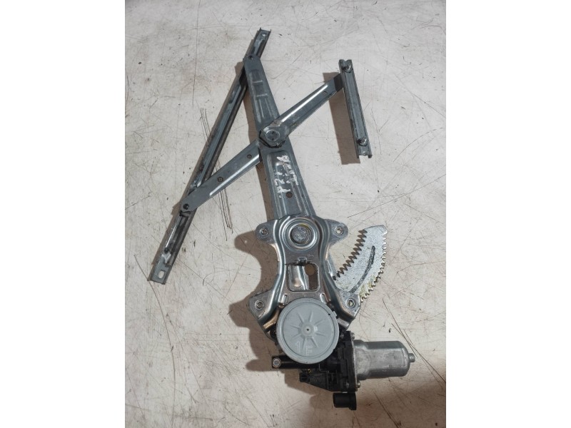 Recambio de elevalunas delantero izquierdo para daihatsu sirion (m3..) 1,3 referencia OEM IAM   