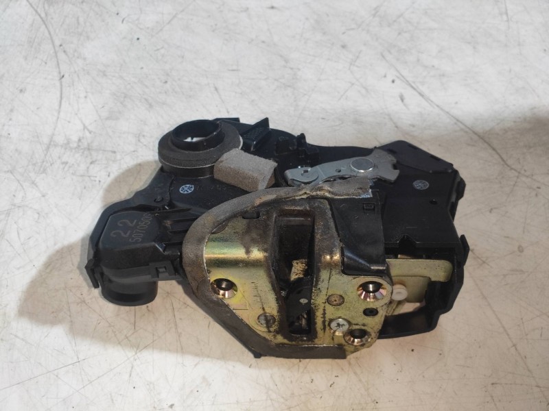 Recambio de motor cierre centralizado delantero izquierdo para daihatsu sirion (m3..) 1,3 referencia OEM IAM 5970509  