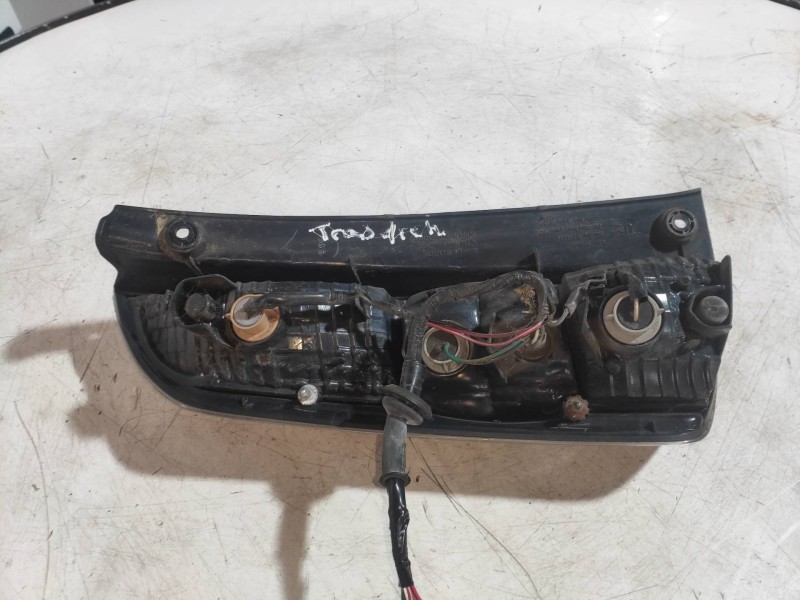 Recambio de piloto trasero derecho para daihatsu sirion (m3..) 1,3 referencia OEM IAM   