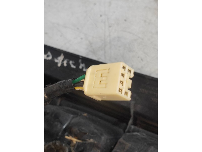 Recambio de piloto trasero derecho para daihatsu sirion (m3..) 1,3 referencia OEM IAM   