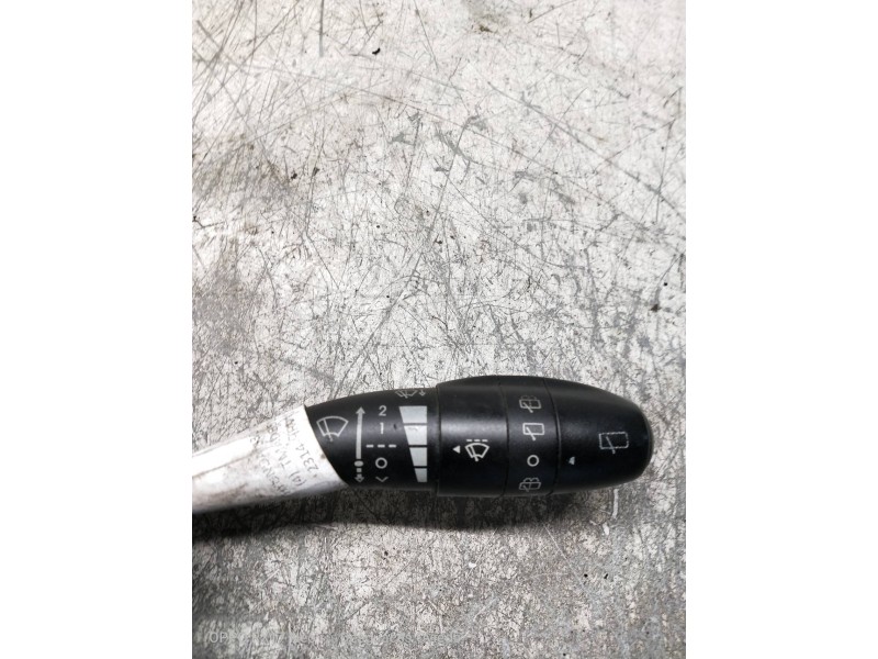 Recambio de mando limpia para hyundai i30 classic referencia OEM IAM 934202R010  