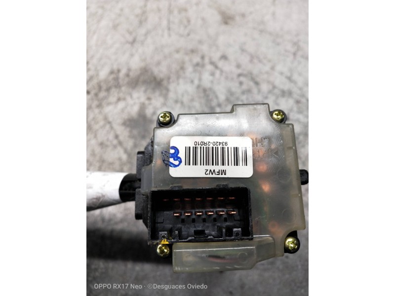 Recambio de mando limpia para hyundai i30 classic referencia OEM IAM 934202R010  