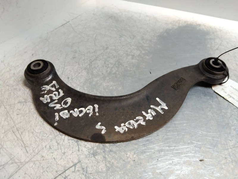 Recambio de brazo suspension superior trasero derecho para mazda 3 berlina (bk) 1.6 cd diesel cat referencia OEM IAM   