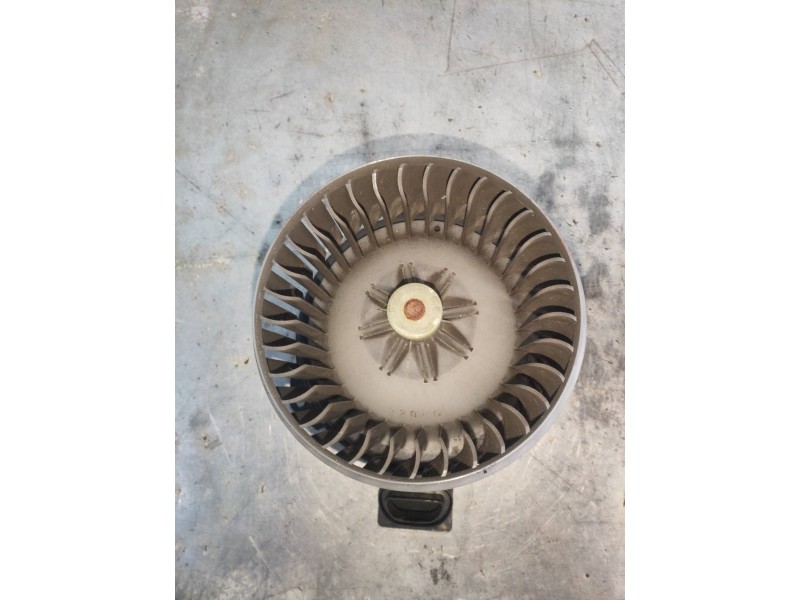 Recambio de motor calefaccion para daihatsu sirion (m3..) 1,3 referencia OEM IAM   