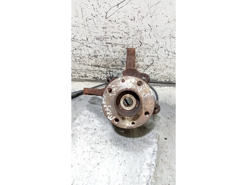 Recambio de mangueta delantera derecha para renault megane i fase 2 berlina (ba0) 1.4 16v expression referencia OEM IAM   