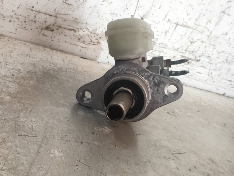 Recambio de bomba freno para daihatsu sirion (m3..) 1,3 referencia OEM IAM   