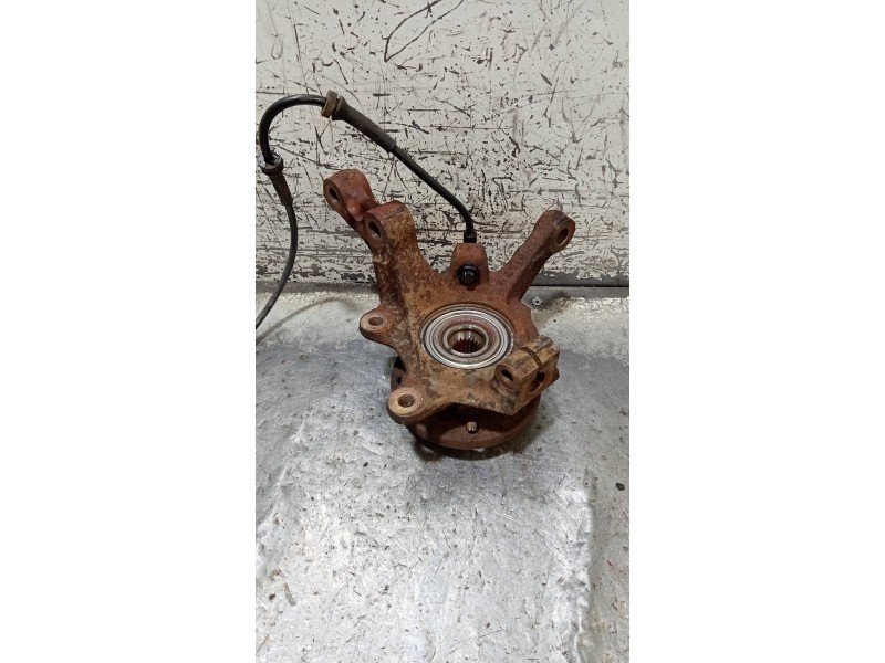 Recambio de mangueta delantera derecha para renault megane i fase 2 berlina (ba0) 1.4 16v expression referencia OEM IAM   