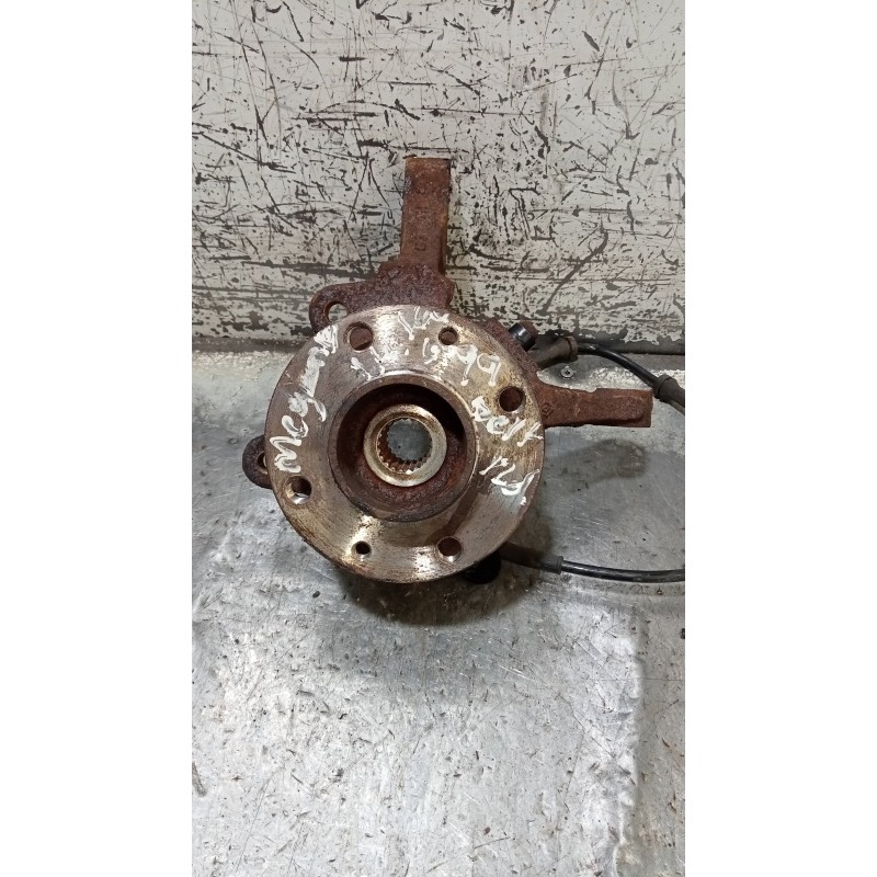 Recambio de mangueta delantera izquierda para renault megane i fase 2 berlina (ba0) 1.4 16v expression referencia OEM IAM   