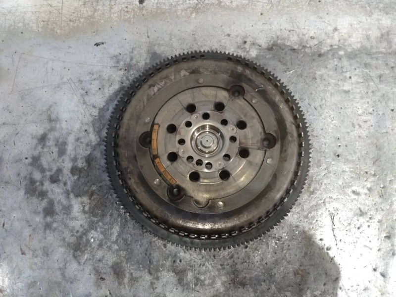 Recambio de kit embrague para mercedes clase c (w203) familiar c 200 t cdi (203.204) referencia OEM IAM A0002522805 A6110301605 