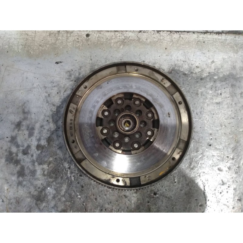 Recambio de kit embrague para mercedes clase c (w203) familiar c 200 t cdi (203.204) referencia OEM IAM A0002522805 A6110301605 