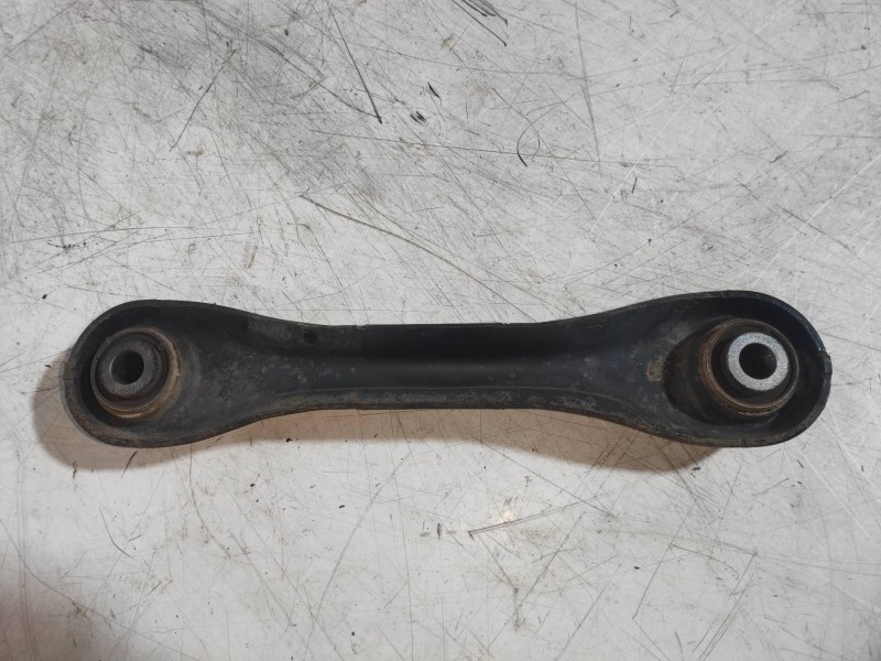 Recambio de brazo suspension superior trasero izquierdo para ford kuga (cbv) titanium referencia OEM IAM   