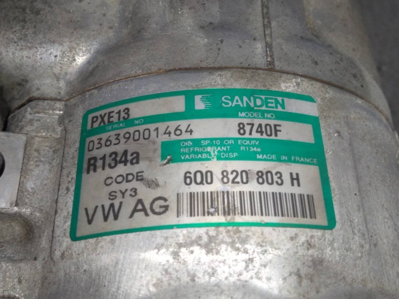 Recambio de compresor aire acondicionado para seat cordoba berlina (6l2) signo/a referencia OEM IAM PXE138740F 6Q0820803H 