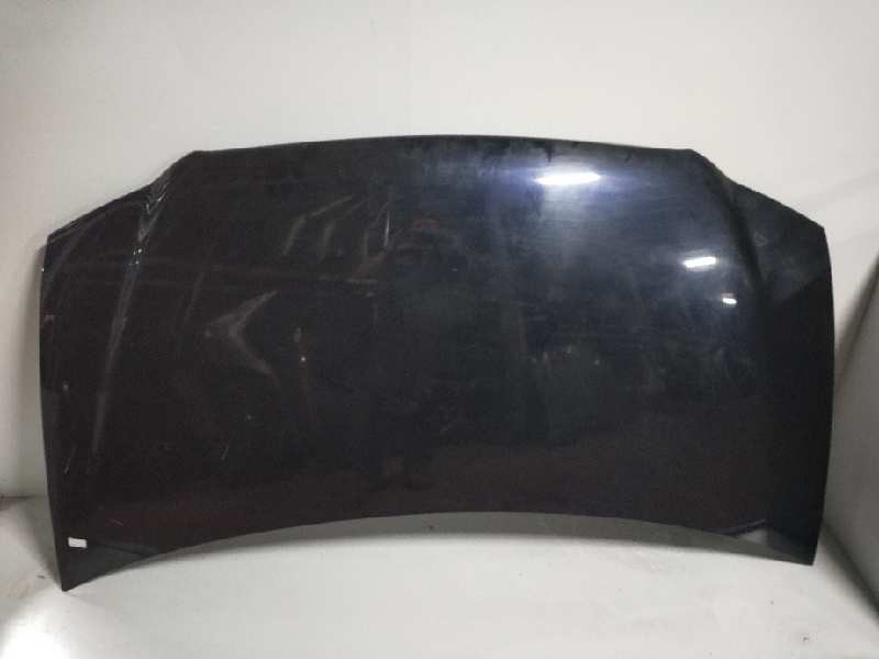 Recambio de capot para chrysler town contry 3.8 referencia OEM IAM   