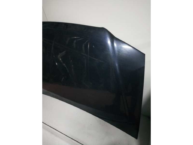 Recambio de capot para chrysler town contry 3.8 referencia OEM IAM   