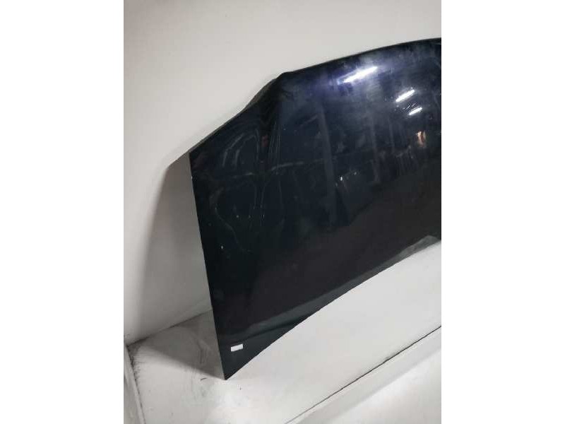 Recambio de capot para chrysler town contry 3.8 referencia OEM IAM   