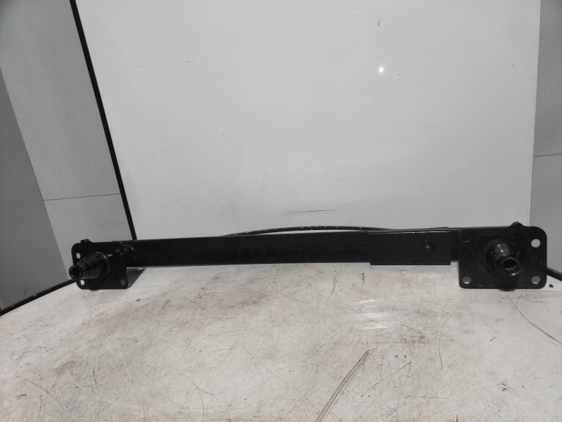 Recambio de refuerzo paragolpes delantero para peugeot 5008 allure referencia OEM IAM   