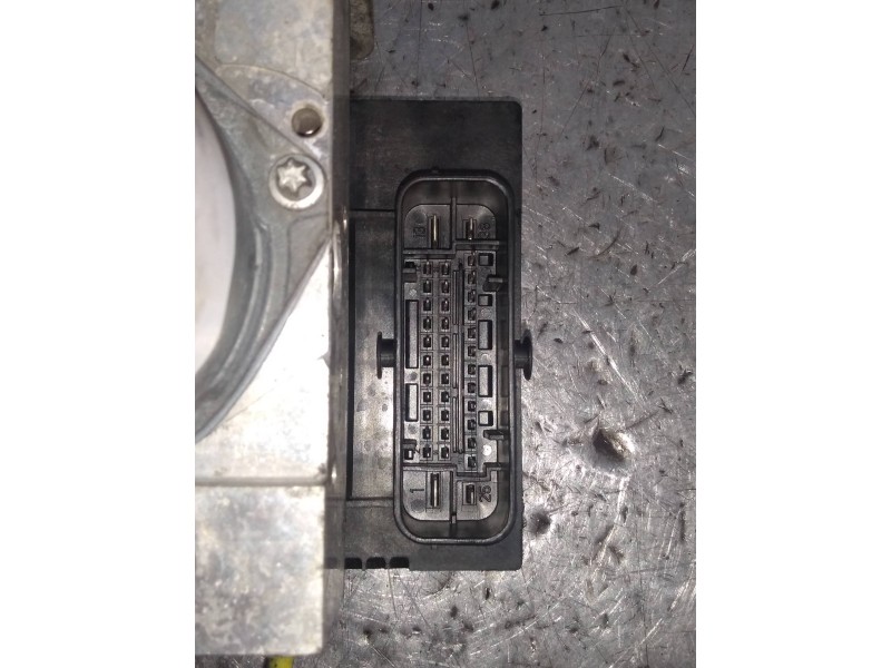 Recambio de abs para mercedes sprinterii caja cerrada (desde 01.06) 210/213/216 cdi (906.611/613) referencia OEM IAM 0265251365 