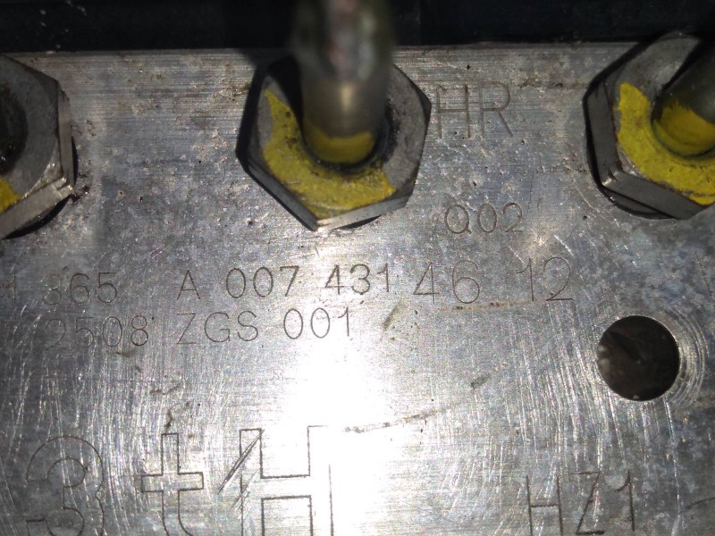 Recambio de abs para mercedes sprinterii caja cerrada (desde 01.06) 210/213/216 cdi (906.611/613) referencia OEM IAM 0265251365 