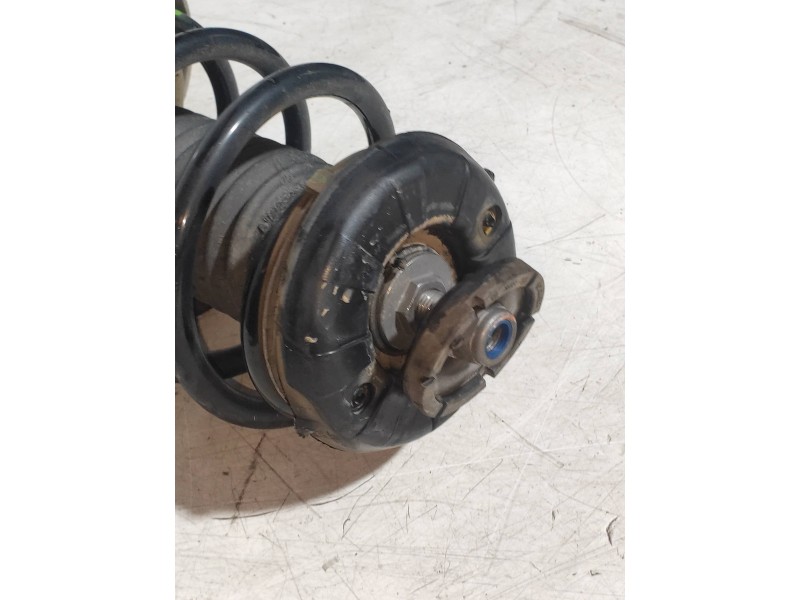 Recambio de amortiguador delantero izquierdo para peugeot 5008 allure referencia OEM IAM 9807730380  