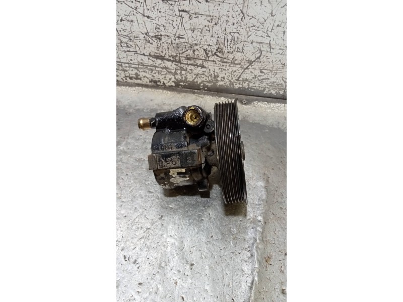 Recambio de bomba direccion para renault megane i fase 2 berlina (ba0) 1.4 16v expression referencia OEM IAM 7700419117  