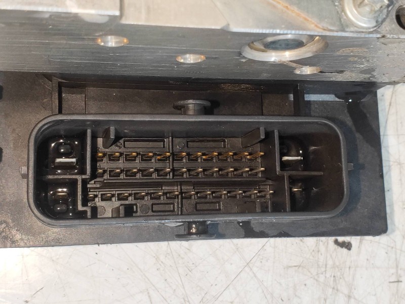 Recambio de abs para peugeot 5008 allure referencia OEM IAM 0265230881 9674677580 0265951433