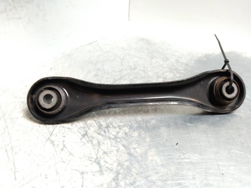 Recambio de brazo suspension inferior trasero derecho para mazda 3 berlina (bk) 1.6 16v cat referencia OEM IAM   