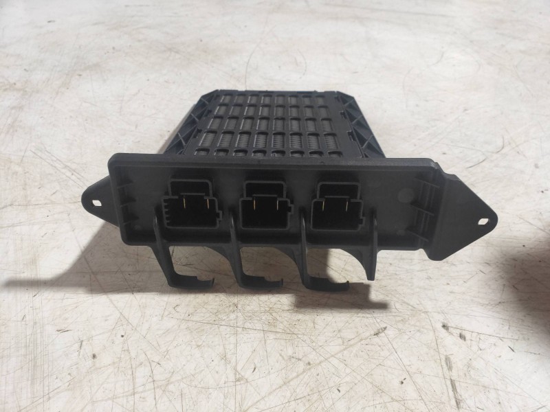Recambio de resistencia calefaccion para renault zoe limited referencia OEM IAM A52102800  