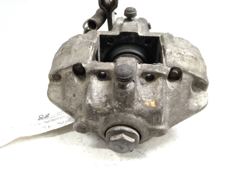 Recambio de pinza freno trasera derecha para alfa romeo 75 referencia OEM IAM    Recambio de pinza freno trasera derecha para alfa romeo 75 referencia OEM IAM