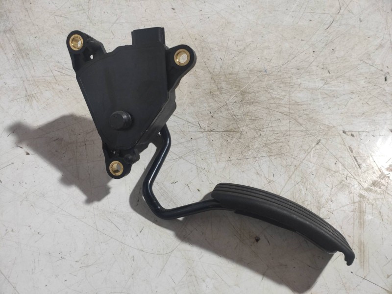 Recambio de potenciometro pedal para renault zoe limited referencia OEM IAM 180026336R  