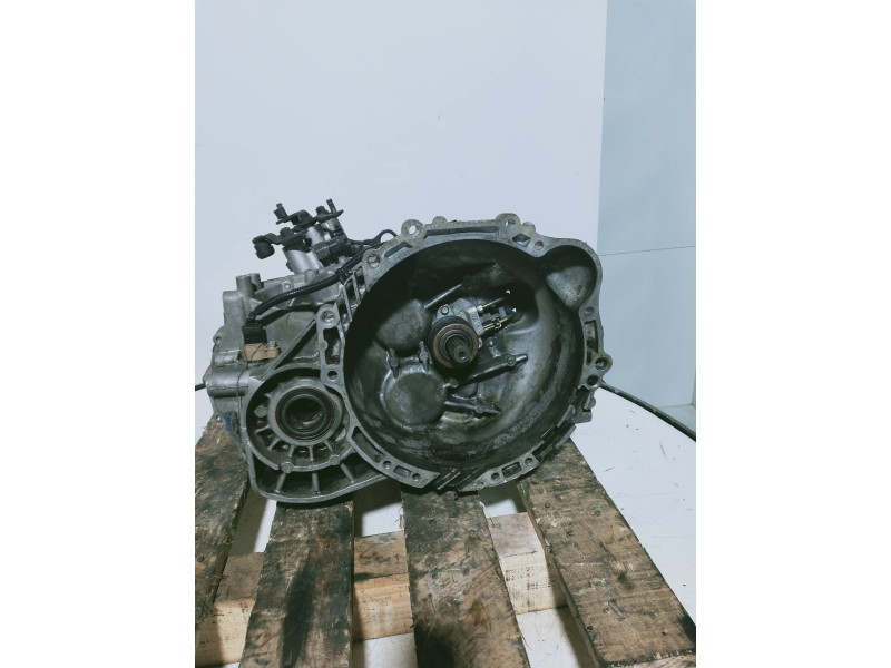 Recambio de caja cambios para hyundai sonata (nf) 2.0 crdi style referencia OEM IAM S826J0 000373 6V