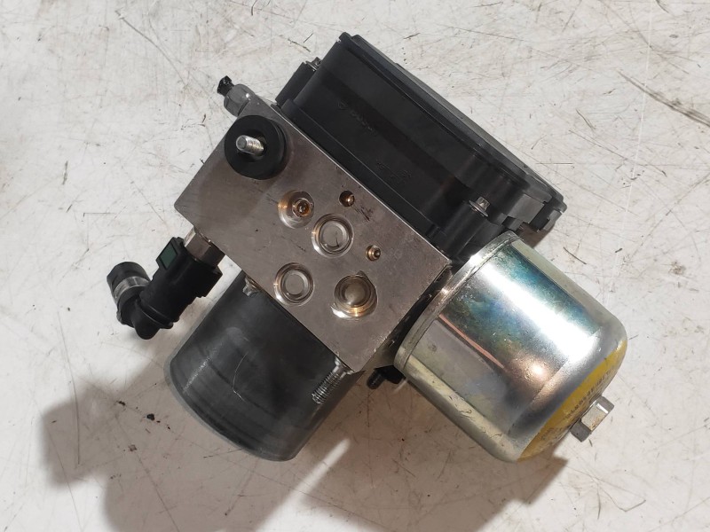 Recambio de abs para renault zoe limited referencia OEM IAM 472108051R 0265240042 0265954000