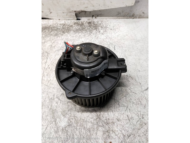 Recambio de motor calefaccion para toyota carina (t19) 1.6 xl (4-ptas.) referencia OEM IAM 0130111164  