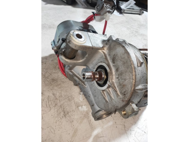 Recambio de columna direccion para toyota auris 1.8 16v cat (híbrido) referencia OEM IAM 4525002D50 JJ002007090 Q003TC8071 JG412