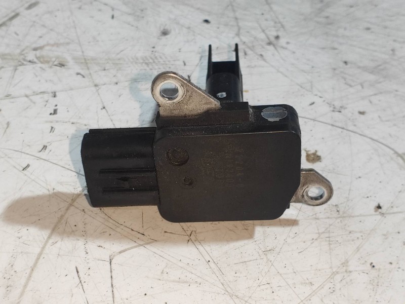 Recambio de caudalimetro para toyota auris 1.8 16v cat (híbrido) referencia OEM IAM VN1974005380 222040V020 