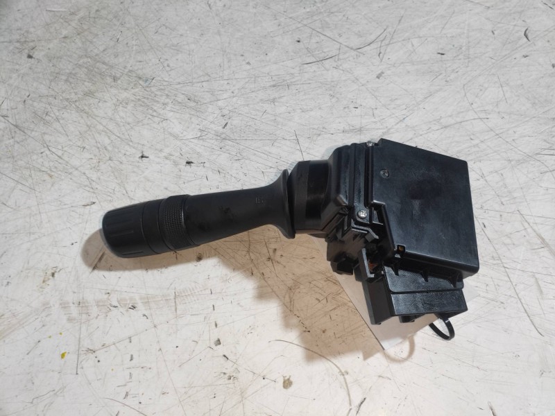 Recambio de mando limpia para toyota auris 1.8 16v cat (híbrido) referencia OEM IAM   