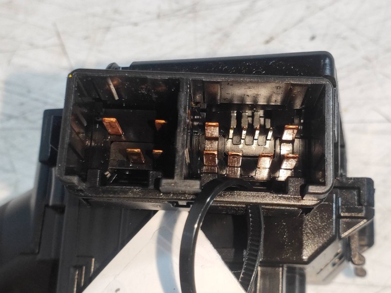 Recambio de mando limpia para toyota auris 1.8 16v cat (híbrido) referencia OEM IAM   