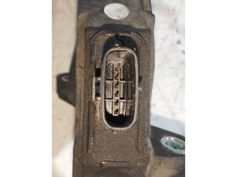 Recambio de potenciometro pedal para toyota auris 1.8 16v cat (híbrido) referencia OEM IAM 7811002120  
