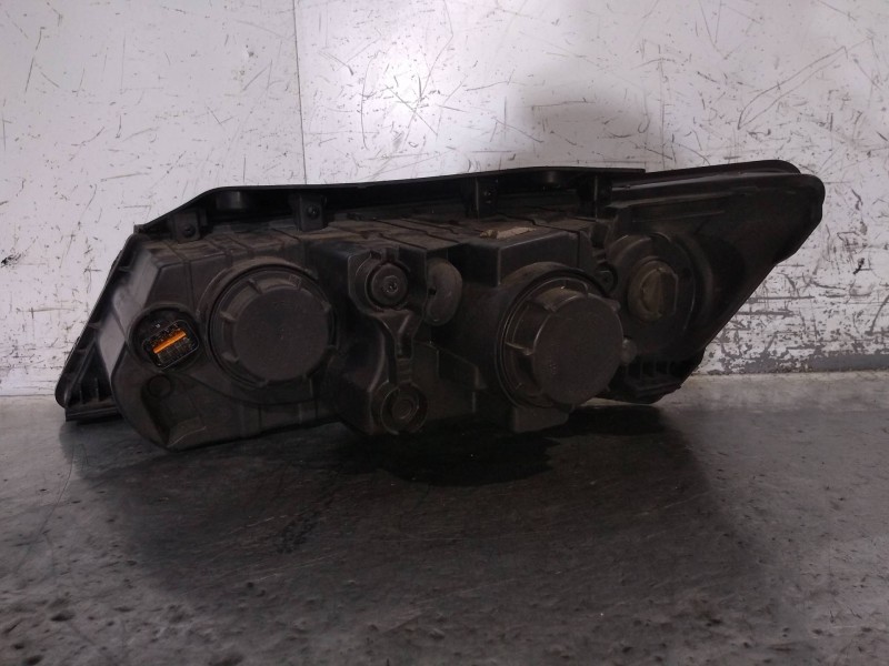 Recambio de faro derecho para hyundai sonata (nf) 2.0 crdi style referencia OEM IAM 921023K5  