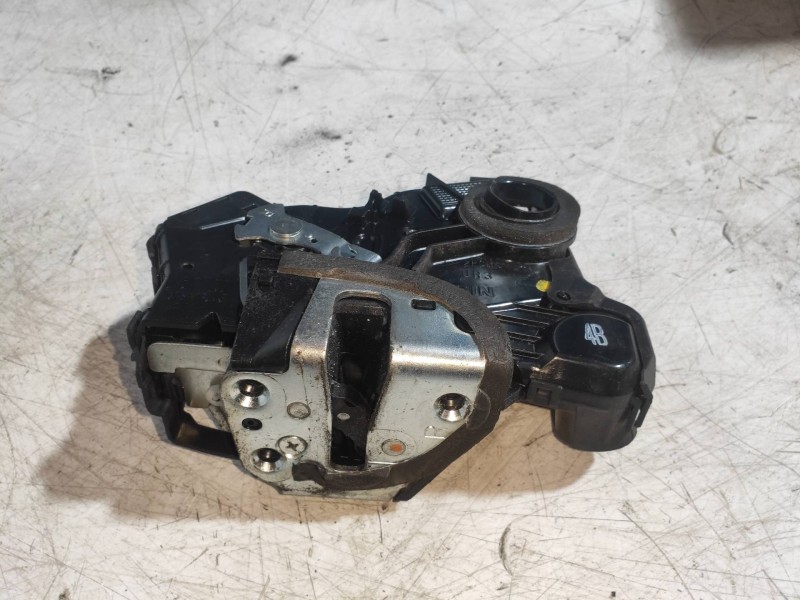 Recambio de motor cierre centralizado delantero derecho para toyota auris 1.8 16v cat (híbrido) referencia OEM IAM   