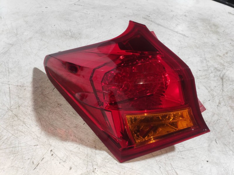 Recambio de piloto trasero izquierdo para toyota auris 1.8 16v cat (híbrido) referencia OEM IAM   