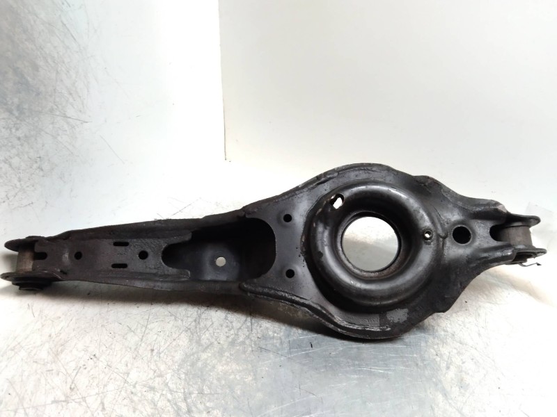 Recambio de brazo suspension inferior trasero derecho para mazda 5 berl. (cr) 2.0 turbodiesel cat referencia OEM IAM   