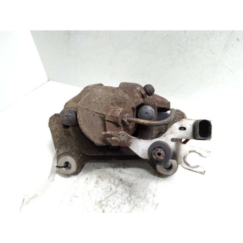 Recambio de pinza freno delantera izquierda para audi a4 berlina (8e) 2.5 v6 24v tdi referencia OEM IAM   