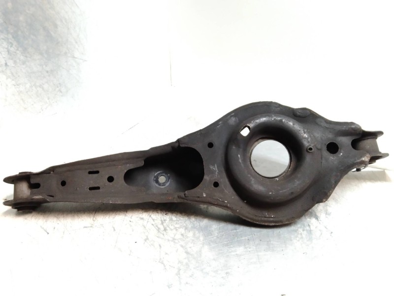 Recambio de brazo suspension inferior trasero izquierdo para mazda 5 berl. (cr) 2.0 turbodiesel cat referencia OEM IAM   